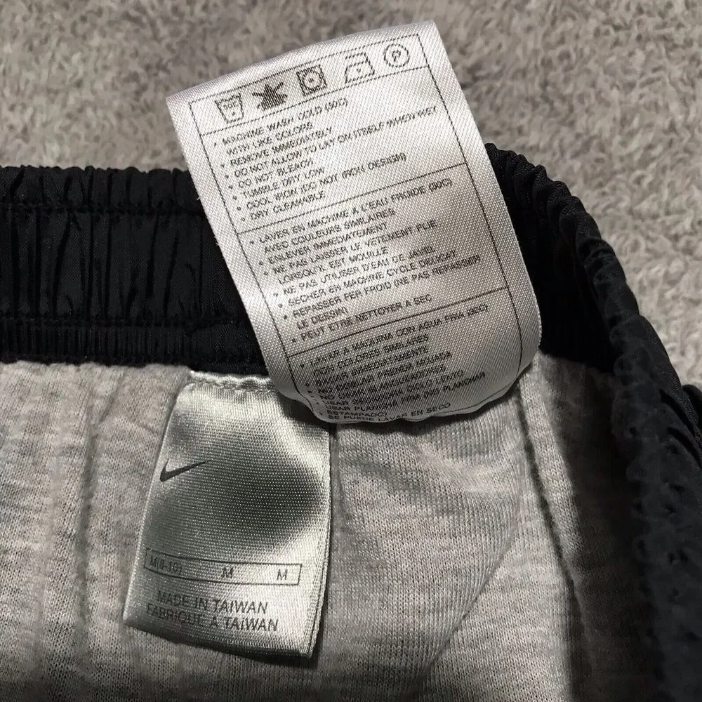 Vintage Nike Women's Black Ankle Zip Nylon 90's Track Pants Lined‎ Medium 8-10